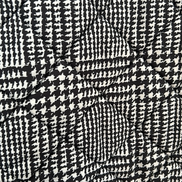 CATHERINE MALANDRINO - Vest houndstooth pattern quilted black and white size M - Picture 8 of 8